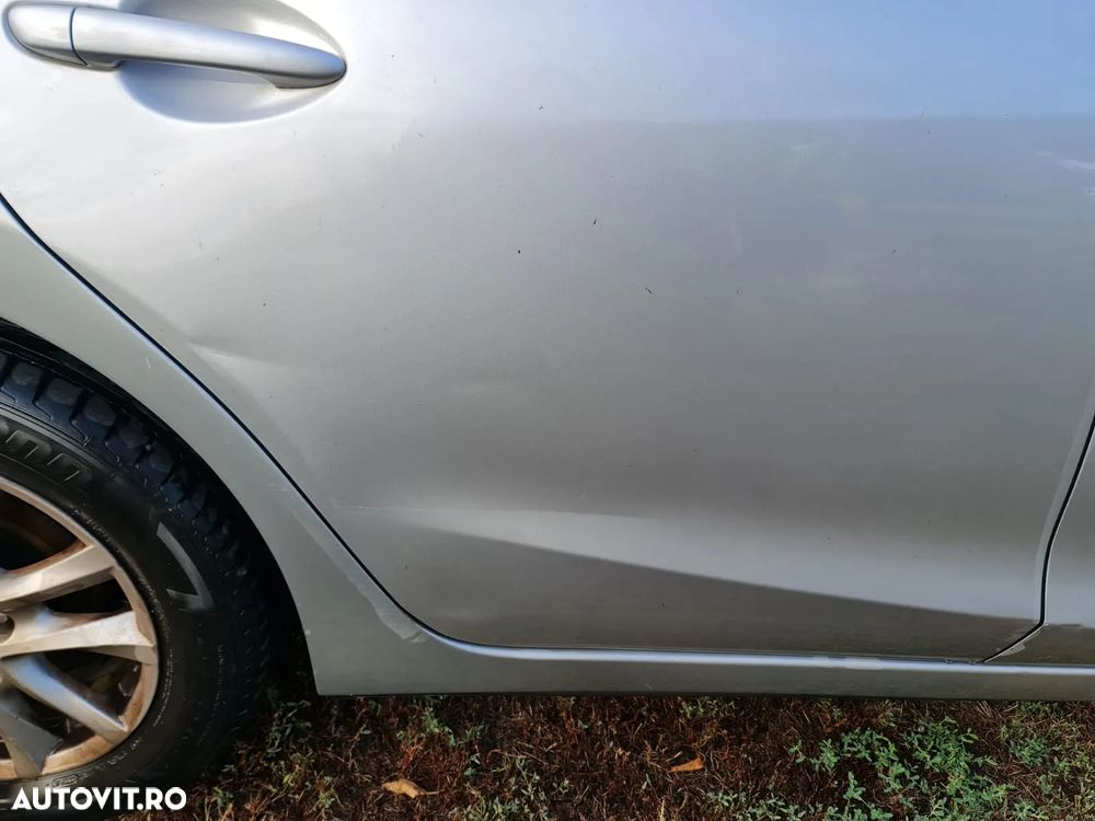 Mazda 3 - 6