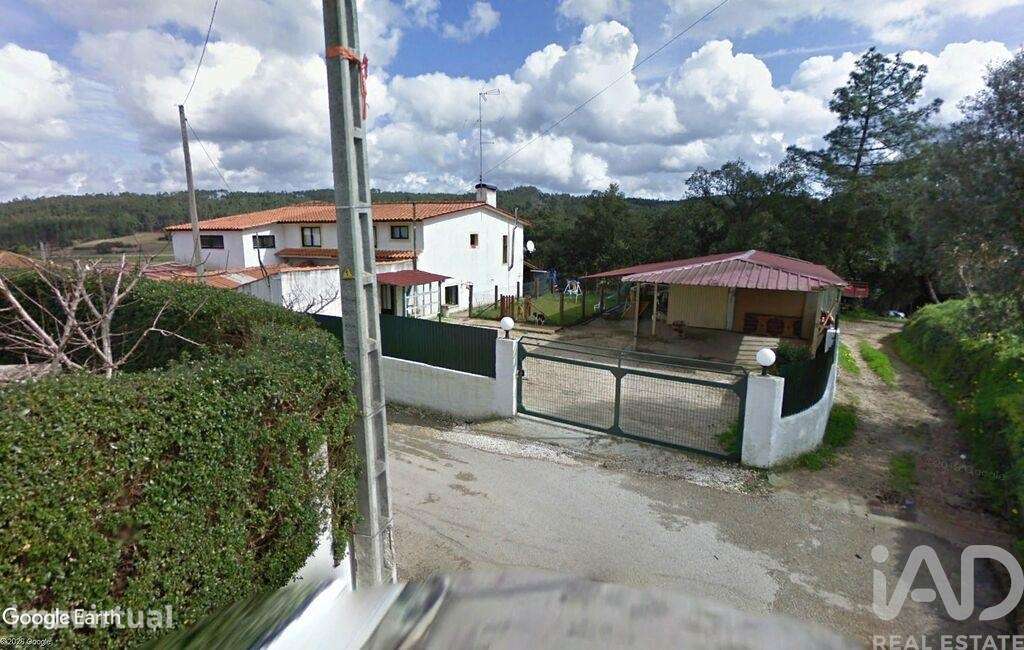 Moradia isolada T4 em Vila Nova de Monsarros de 348 m2 - Grande imagem: 2/10