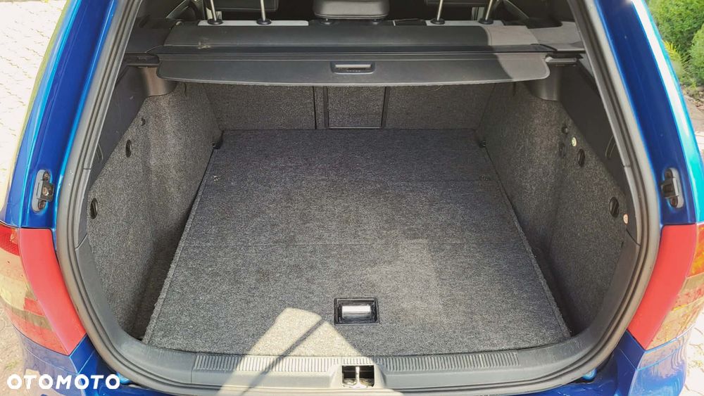 Skoda Octavia 2.0 TDI DPF RS - 8