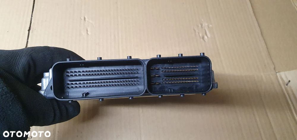 Komputer sterownik silnika BMW I E81 E87 2.0D 7807828 0281013537 - 3