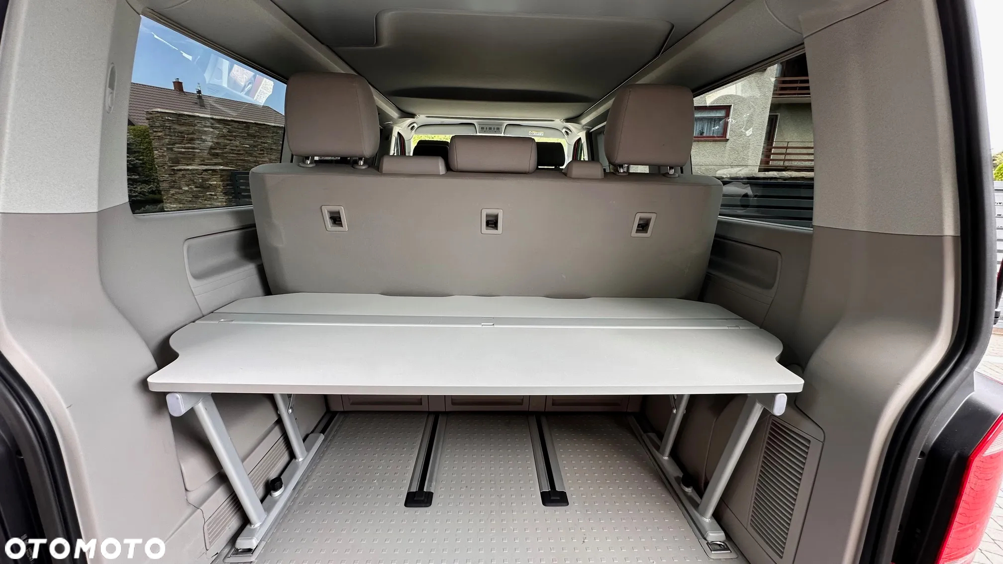Volkswagen California - 19