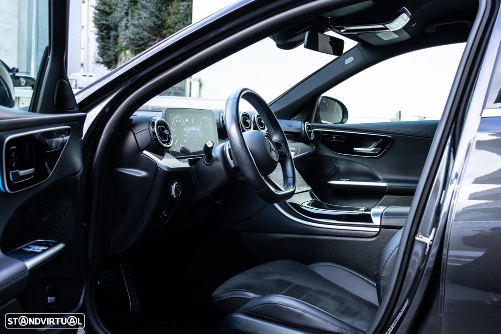 Mercedes-Benz C 300 d AMG Line - 12