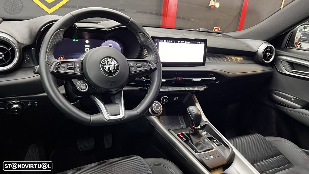 Alfa Romeo Tonale 1.5 Hybrid Sprint — fotografia 38