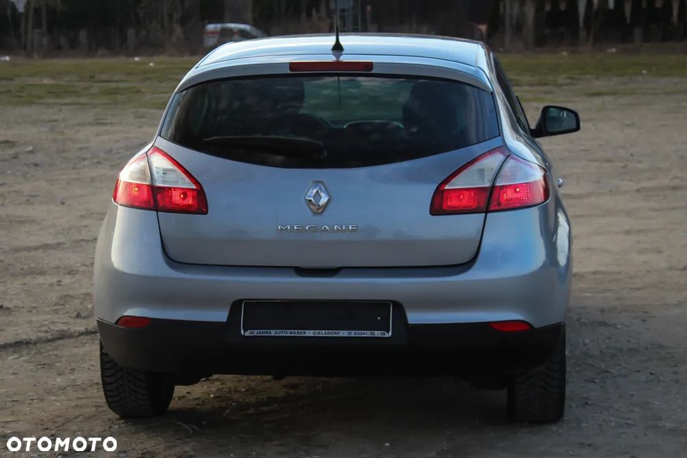 Renault Megane 1.6 16V 100 Expression - 8