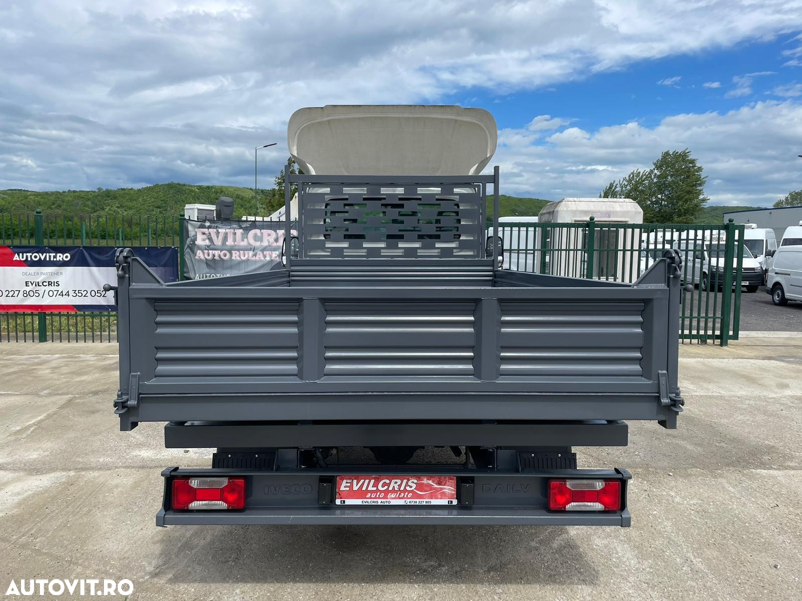 Iveco Daily 35C14 BASCULABIL AXA DUBLA SPATE - 14
