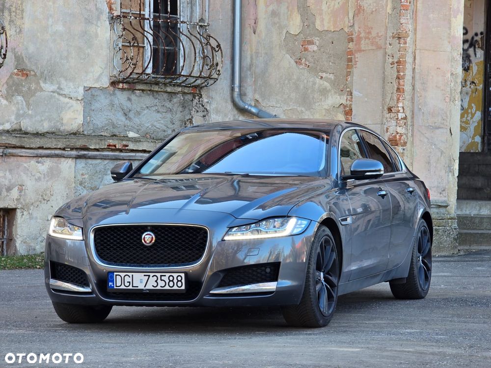 Jaguar XF 2.0 i4D Prestige - 28