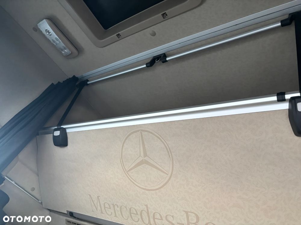 Mercedes-Benz ACTROS L , 1848, MP5 , GIGASPACE , pełne możliwe wyposażenie, 2022 rok , fabrycznie bez retardera ,lusterka nie kamery - 35