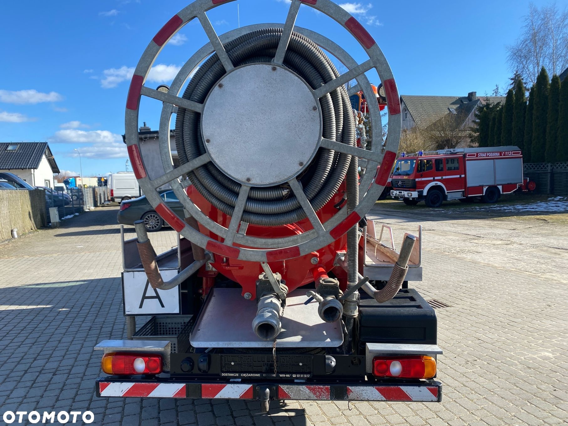 Mitsubishi CANTER 3,0 FUSO BECZKA  ASENIZACYJNY 3800 L - 7