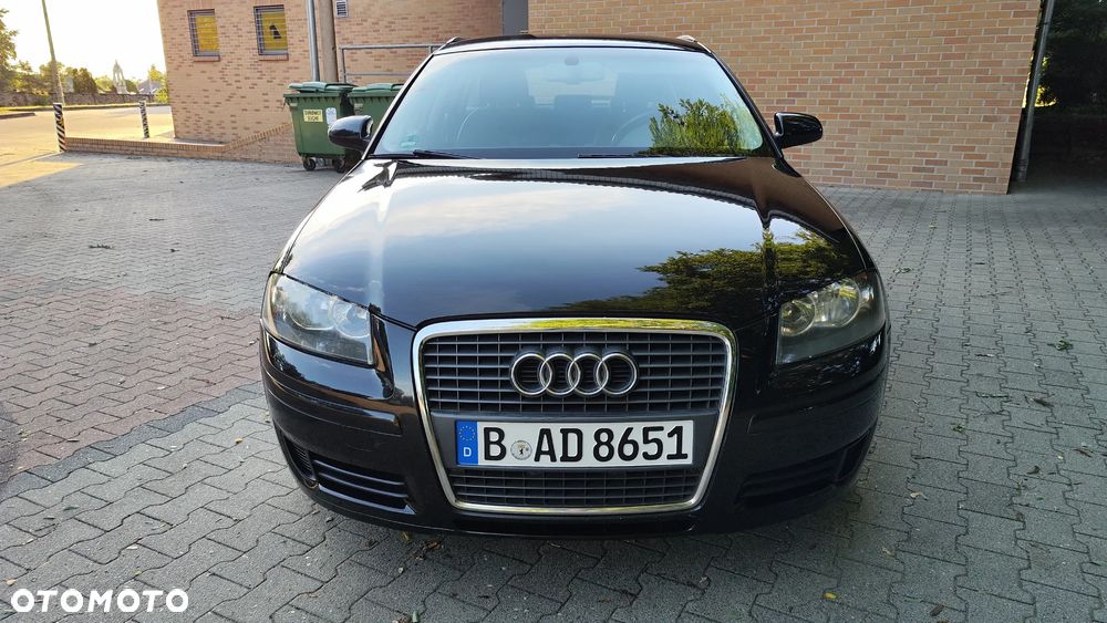 Audi A3 Sportback 1.6 Ambiente - 14