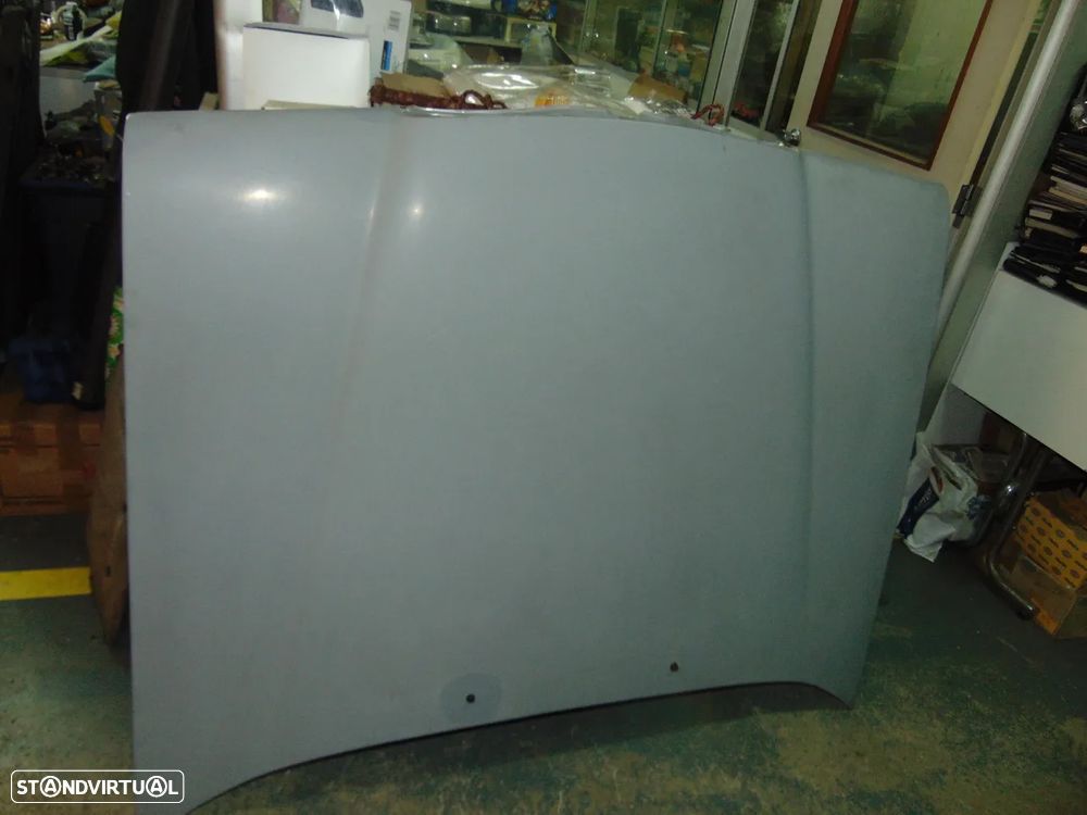 Mercedes W123 capot - 1