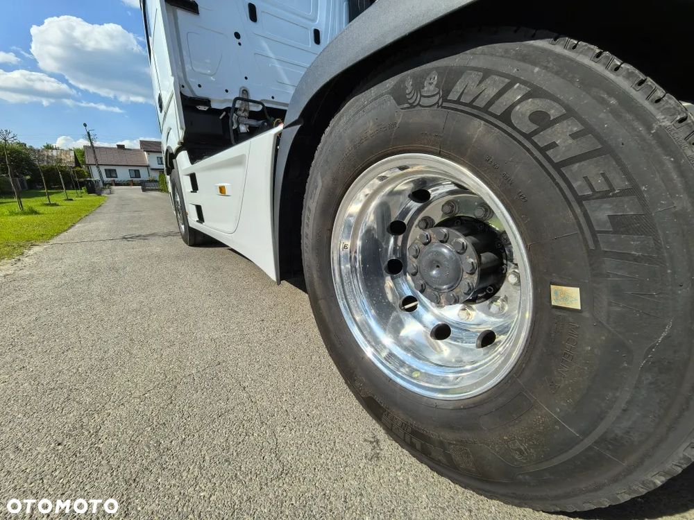 Mercedes-Benz Actros L 1848 LS // GigaSpace // LED // Orurowanie i oświetlenie dach kabiny // Klima postojowa // - 9