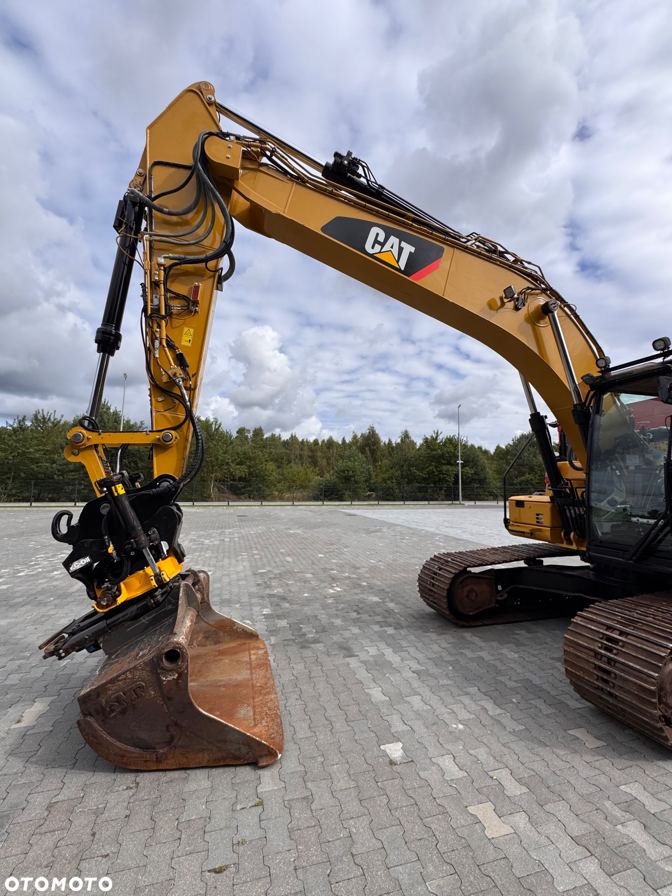Caterpillar 323FL Cat|2016|6100mtg| rototilt ze szczypcami|system 3D LEICA| - 23