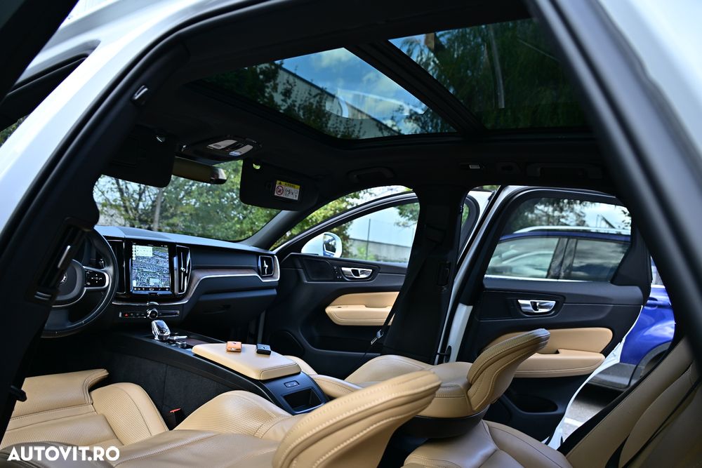 Volvo XC 60 T8 AWD Recharge Geartronic Inscription - 25