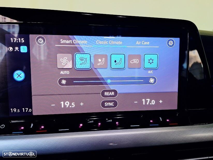 VW Golf Variant 2.0 TDi - 23