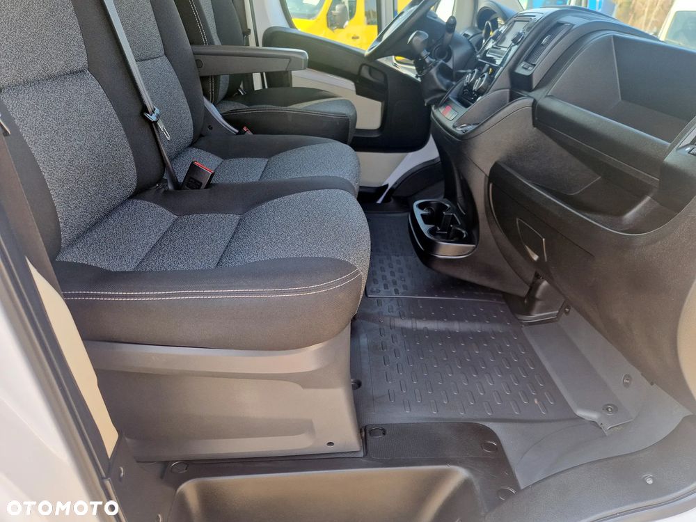 Fiat DUCATO 2,3 MJT 130 KONNY ŚREDNI WYSOKI L2H2 KLIMA WEBASTO KAMERA GWARANCJA - 18