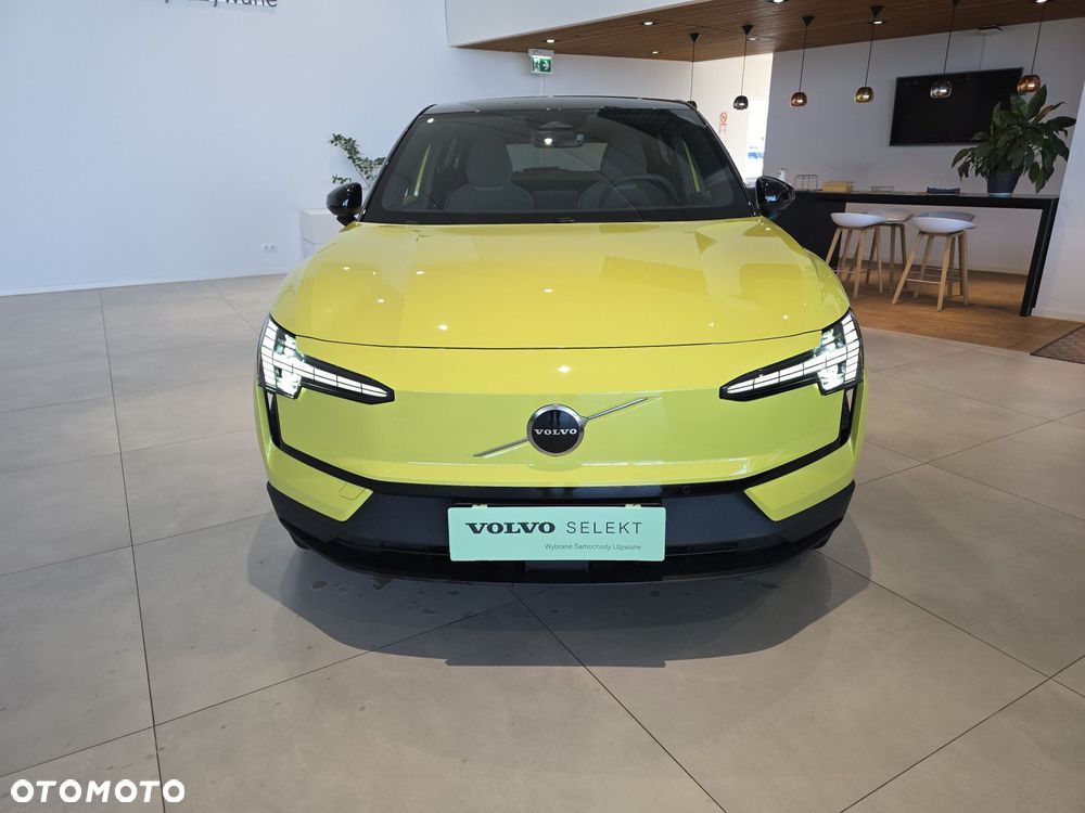 Volvo EX30 - 2