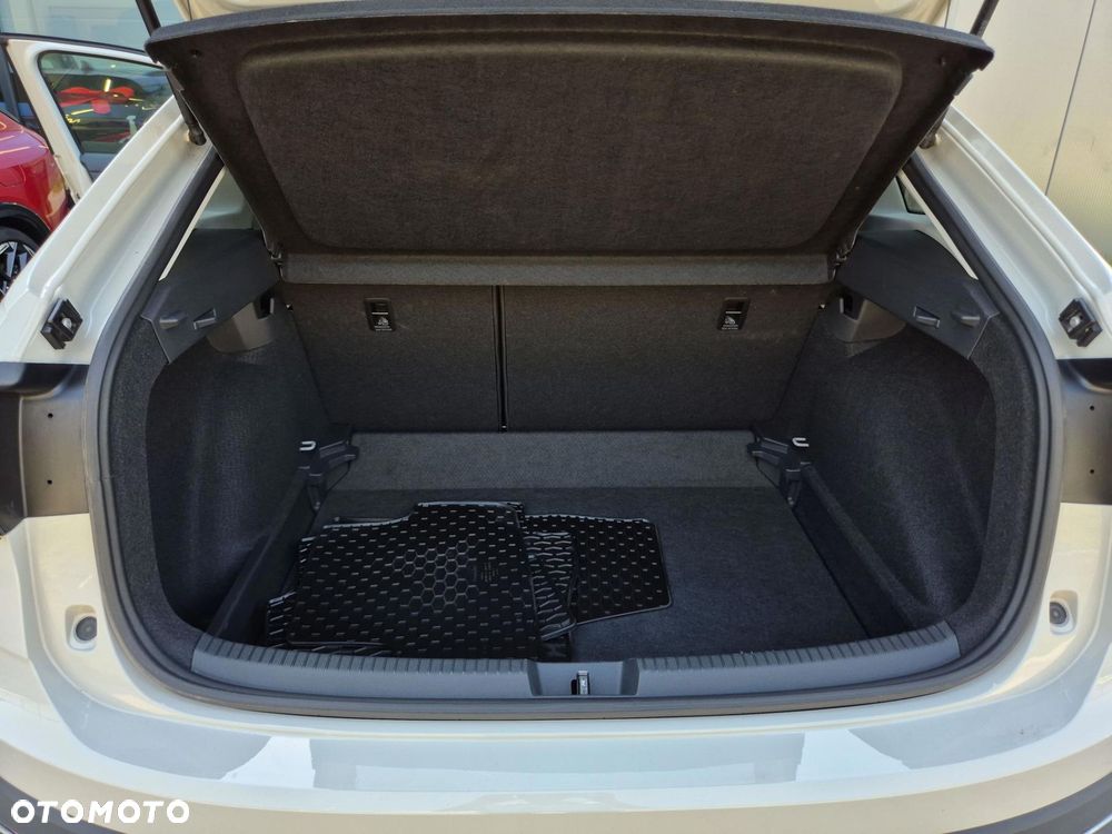 Volkswagen Taigo 1.5 TSI ACT Style DSG - 18
