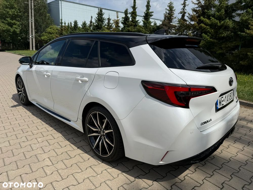 Toyota Corolla 2.0 Hybrid GR Sport Dynamic - 5