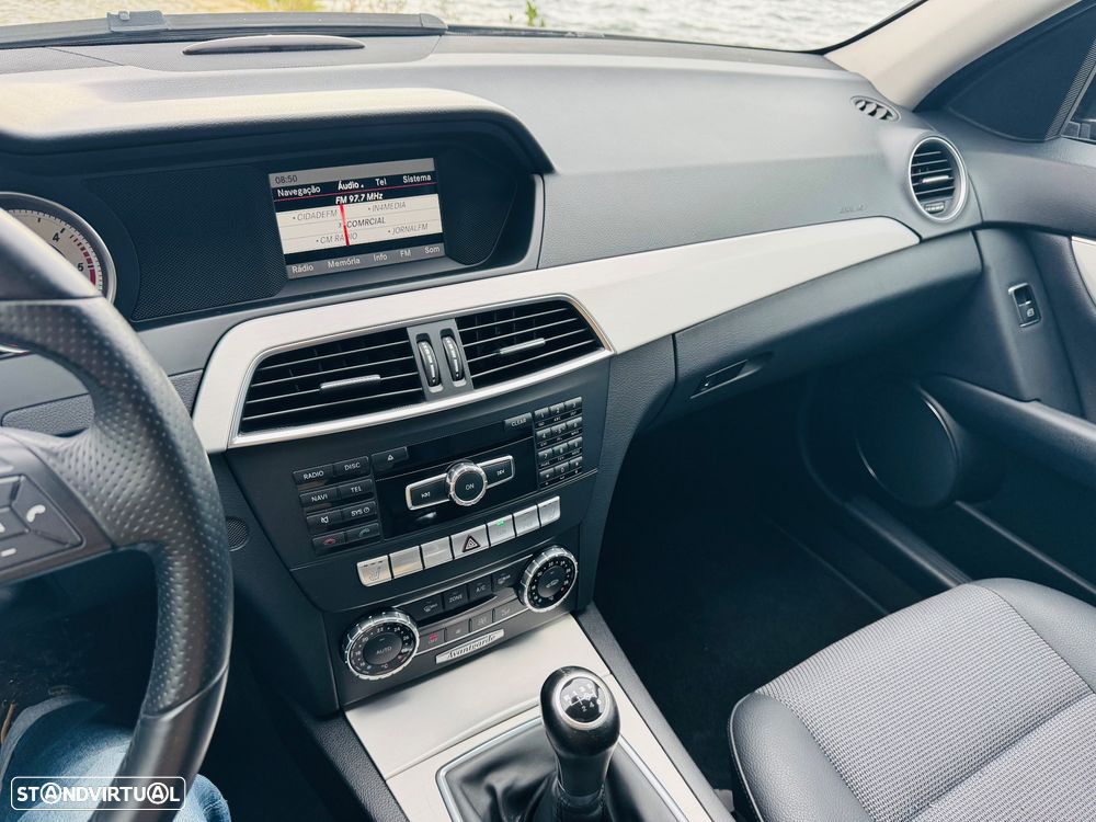 Mercedes-Benz C 220 Station CDI DPF Avantgarde - 16