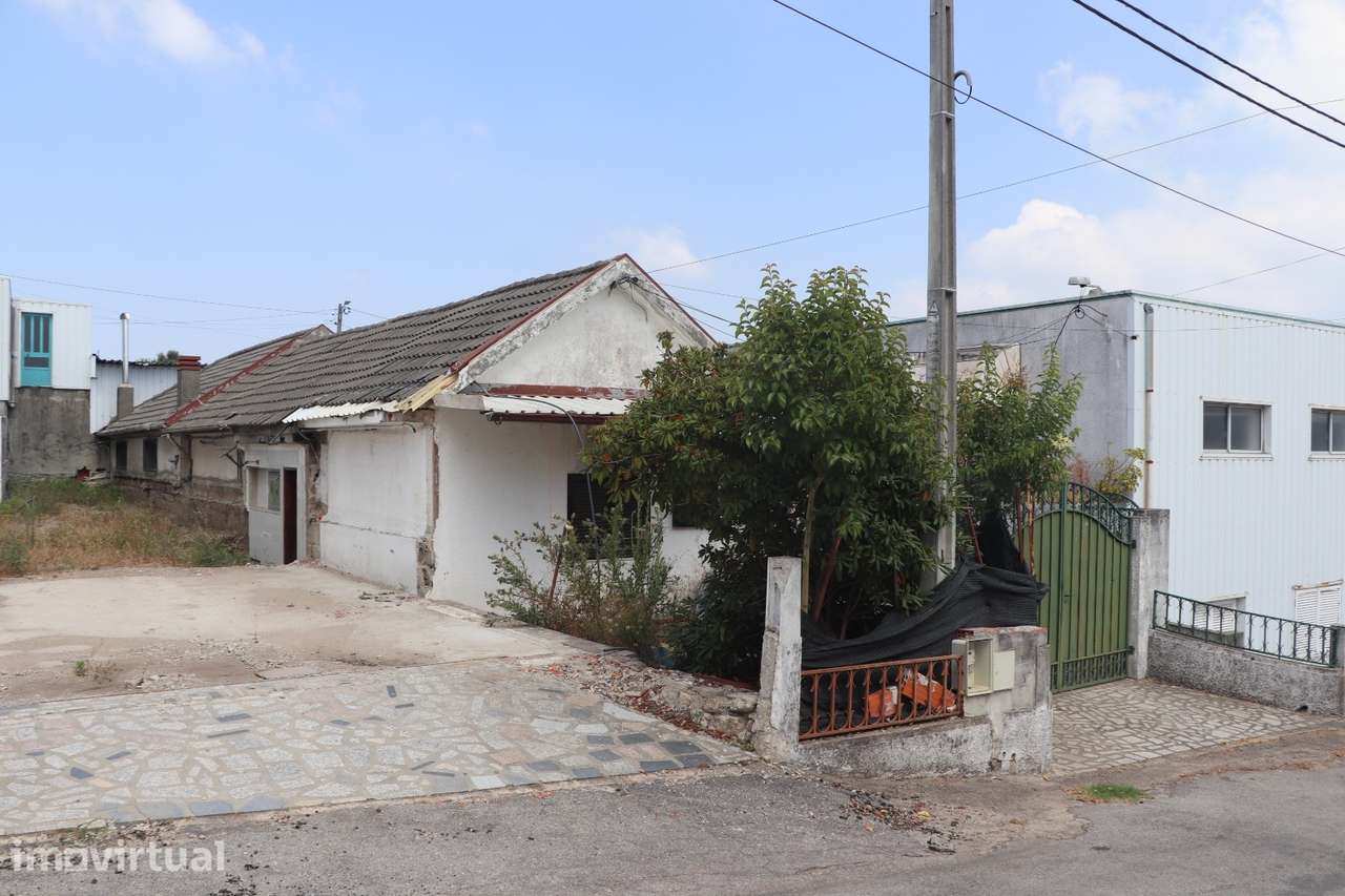 Fábrica/Indústria  Venda em Lustosa e Barrosas (Santo Estêvão),Lousada - Grande imagem: 4/27