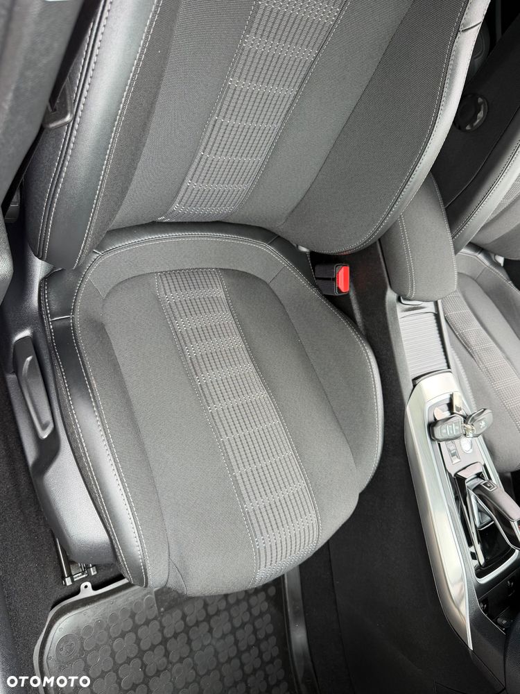 Peugeot 308 1.5 BlueHDi GT S&S EAT8 - 24