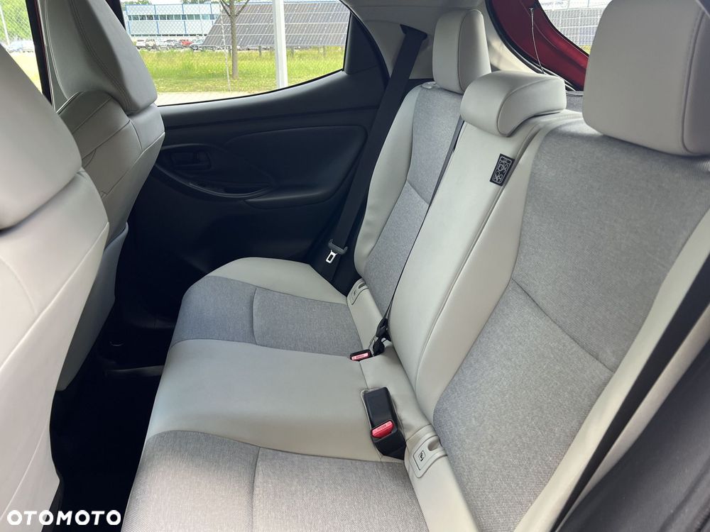 Toyota Yaris 1.5 Executive - 14