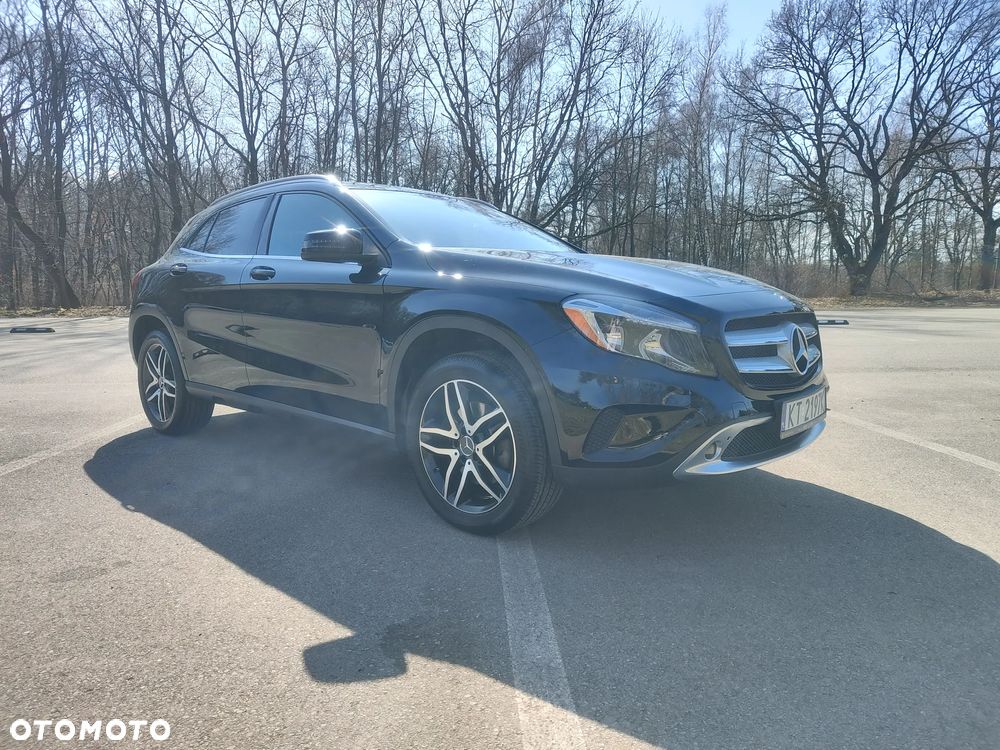 Mercedes-Benz GLA 250 4-Matic - 20