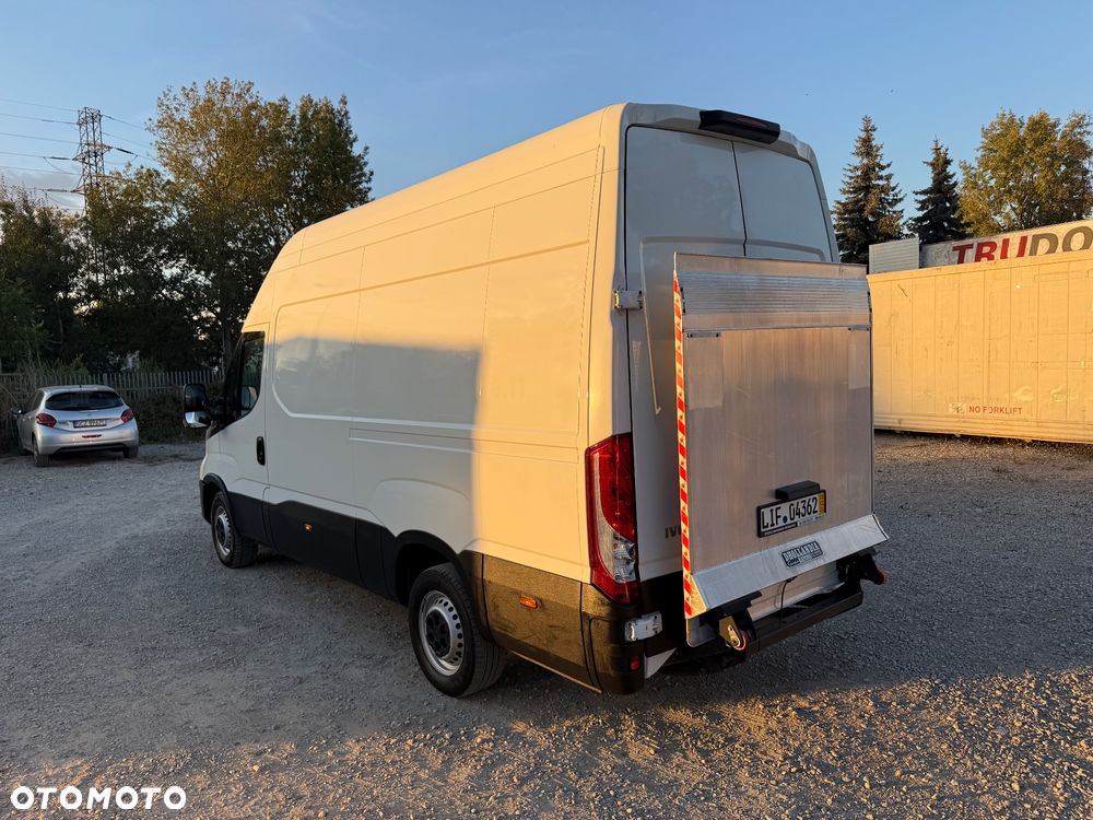 Iveco Daily 35S160 L3h3 Automat HiMatic +Winda załadowcza - 12