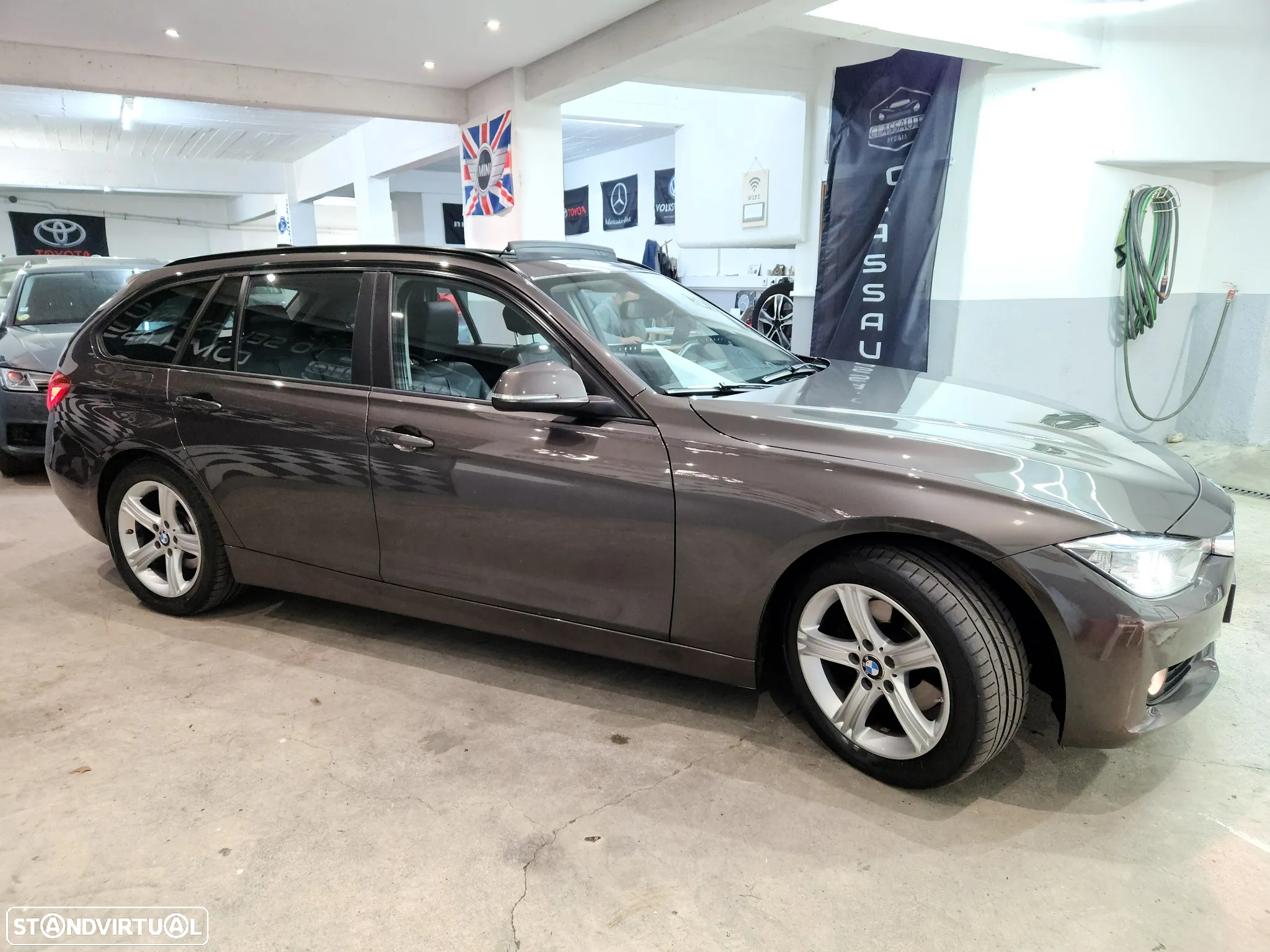 BMW 320 d Touring Aut. - 11