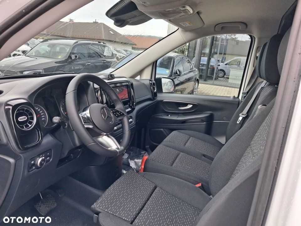 Mercedes-Benz Vito - 12
