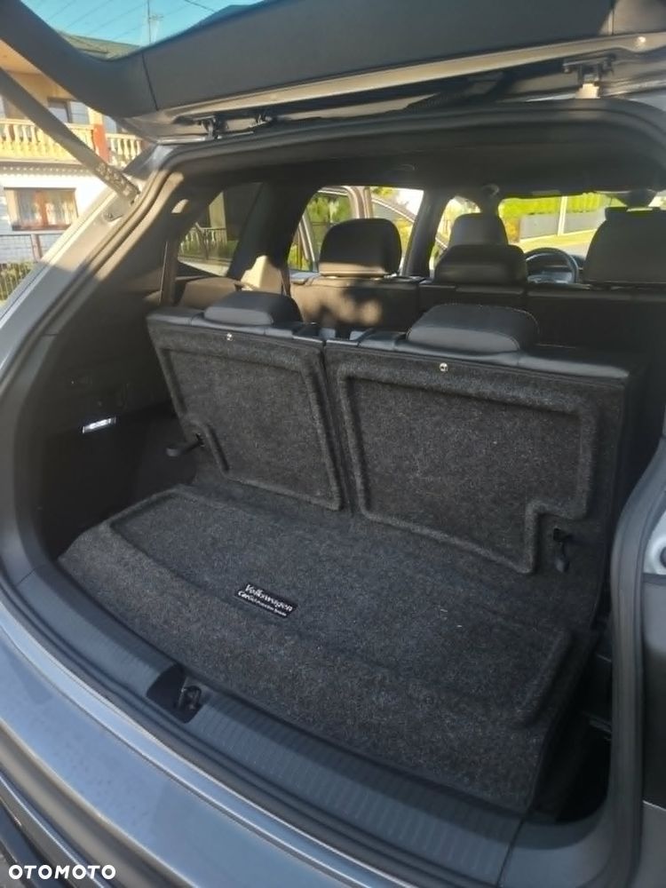 Volkswagen Tiguan - 29