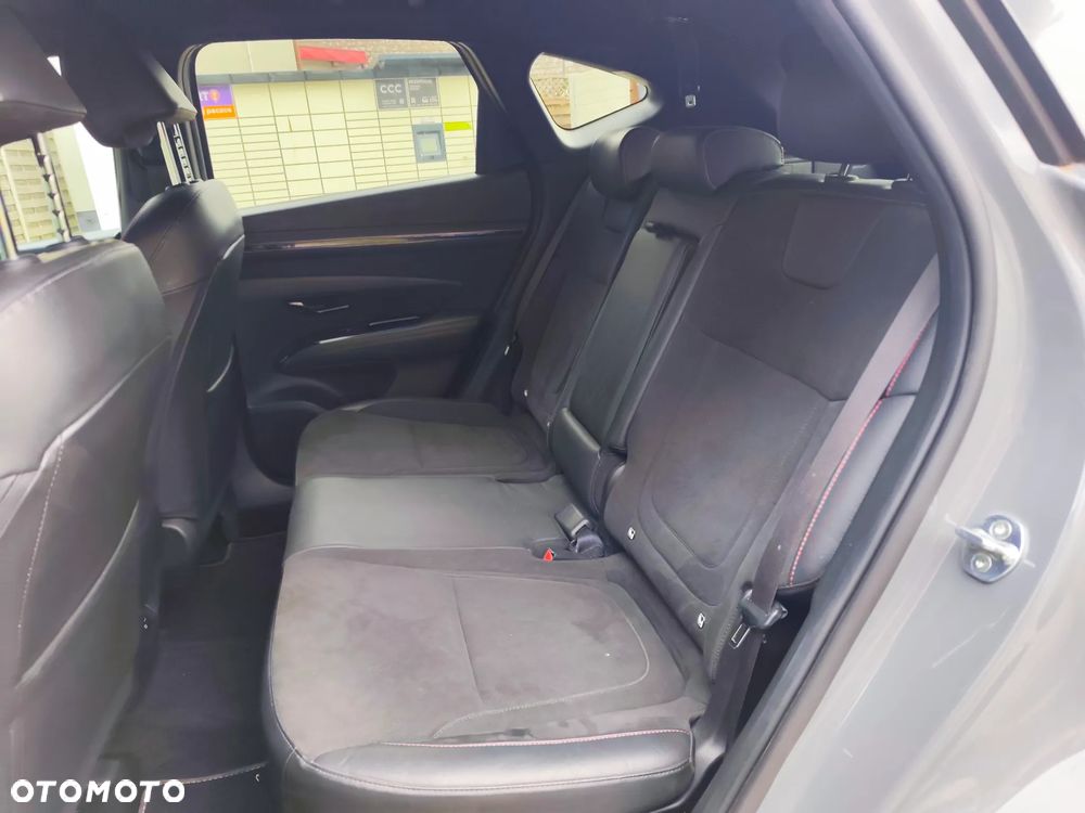 Hyundai Tucson 1.6 T-GDi HEV 2WD N Line - 18