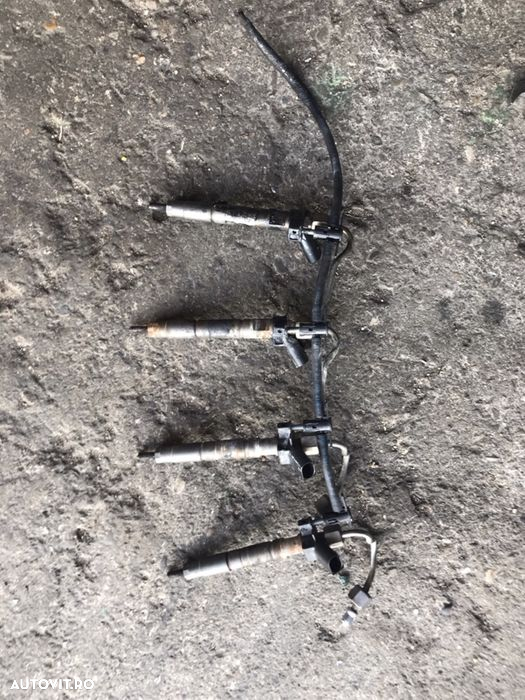 Injector bmw 525d bi turbo n47 - 3