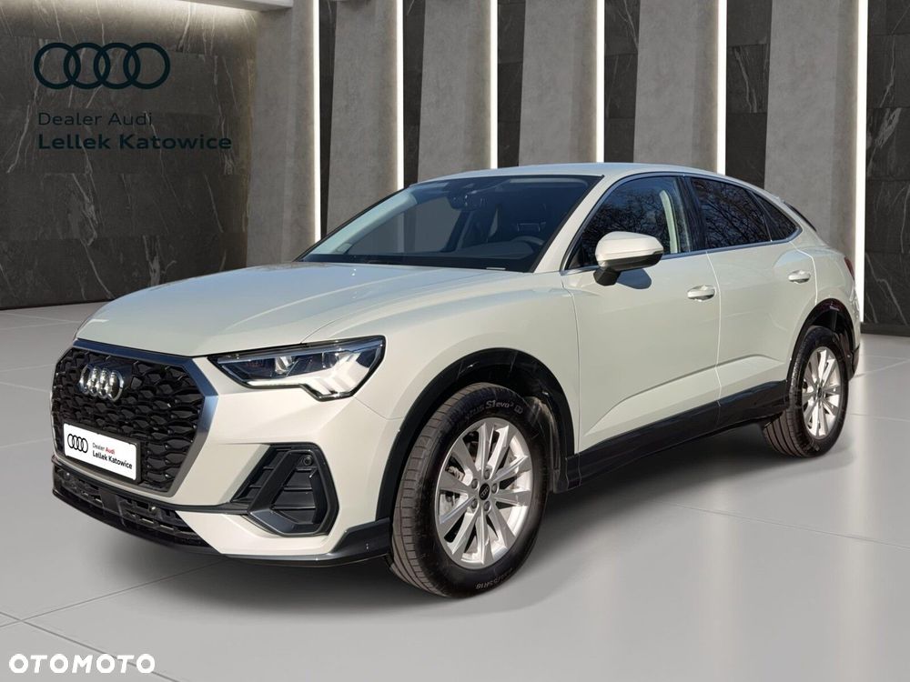 Audi Q3 Sportback - 9