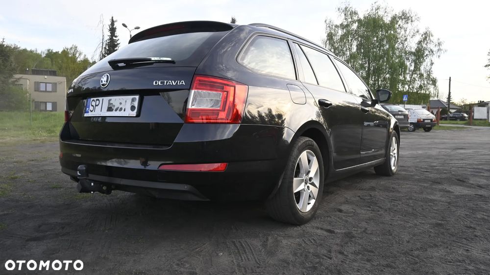 Skoda Octavia 1.6 TDI Ambition - 4