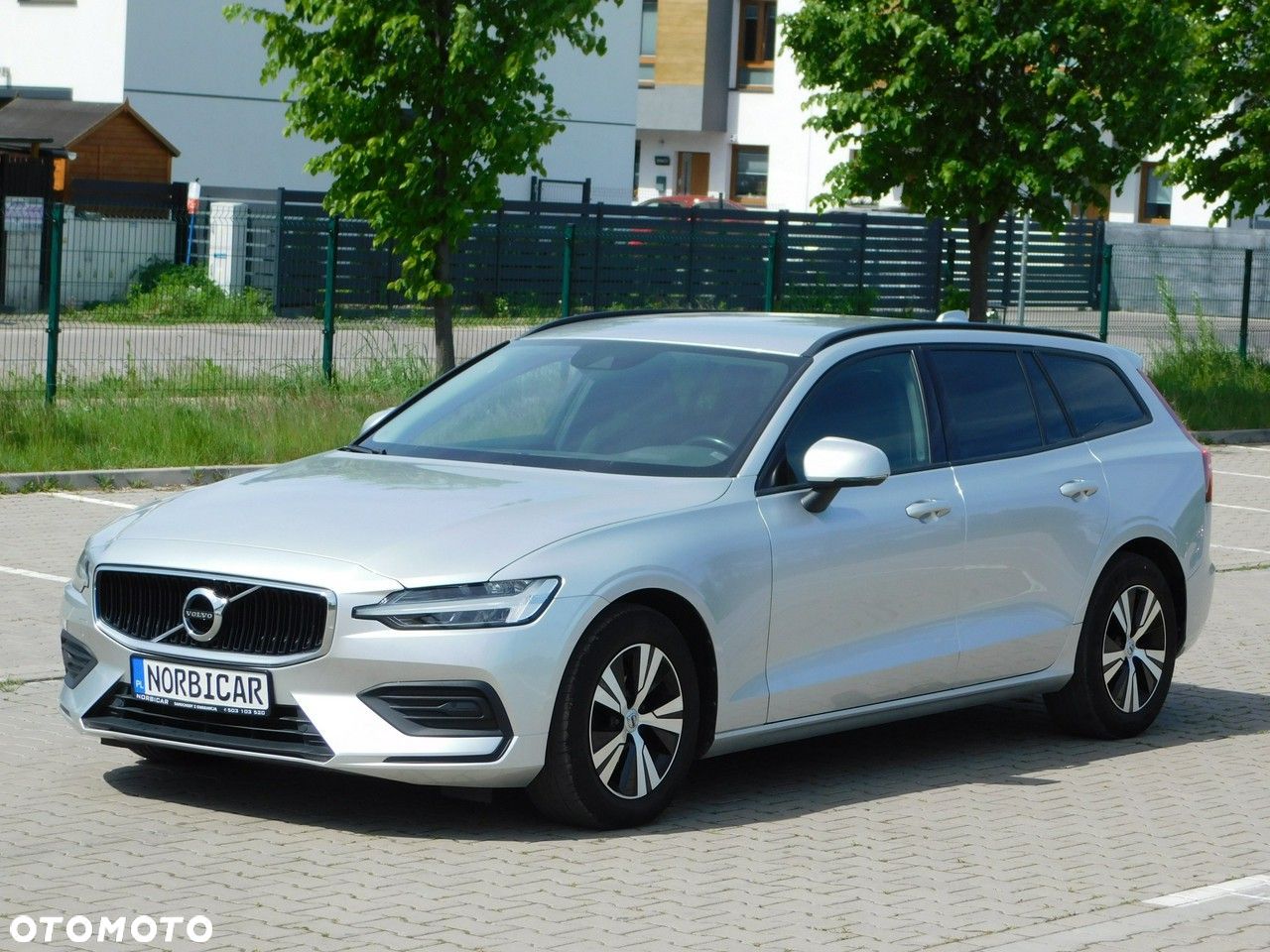 Volvo V60 D3 Momentum - 1
