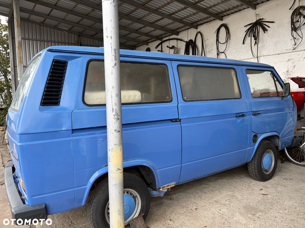 Volkswagen Transporter - 14