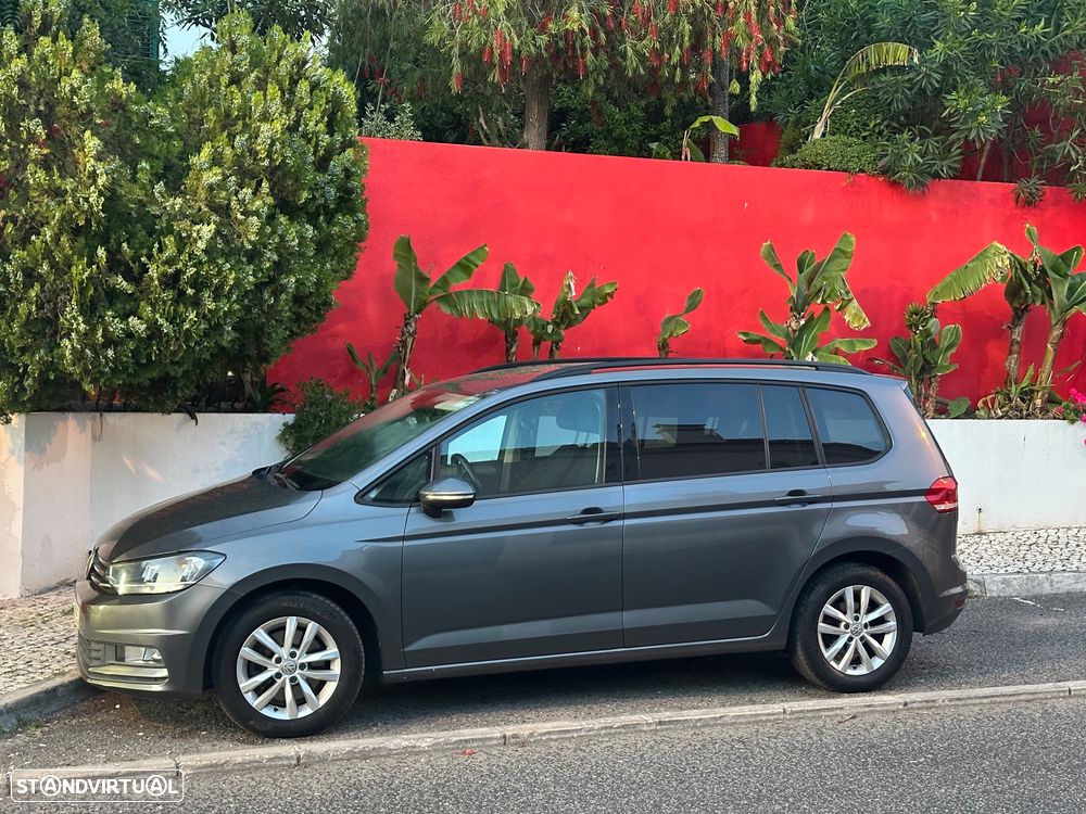 VW Touran 1.6 TDI Confortline - 16