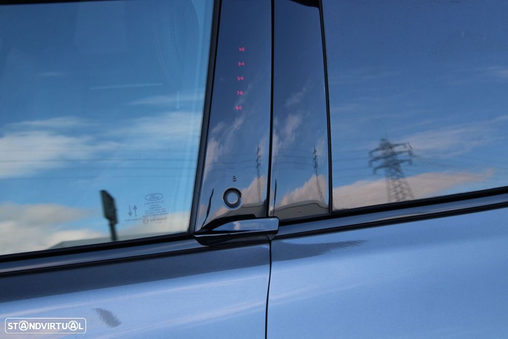 Ford Mustang Mach-E Alargada AWD - 20