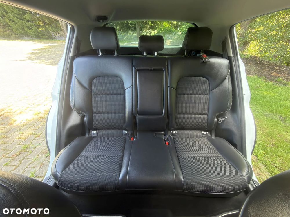 Kia Sportage 1.6 GDI 2WD DREAM-TEAM EDITION - 11