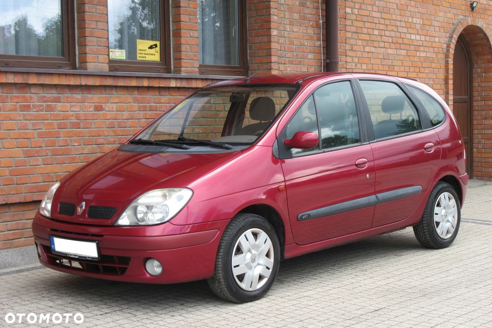 Renault Scenic - 1