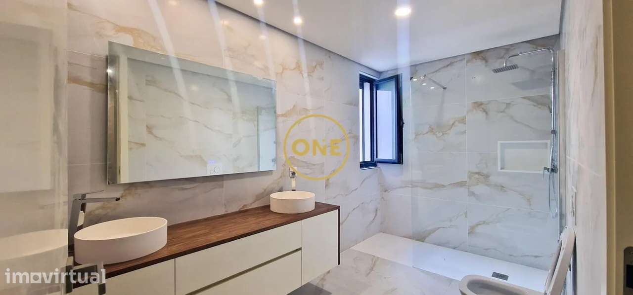 Magnífica moradia térrea nova com 3 quartos, incl uma suíte com closet - Grande imagem: 4/33