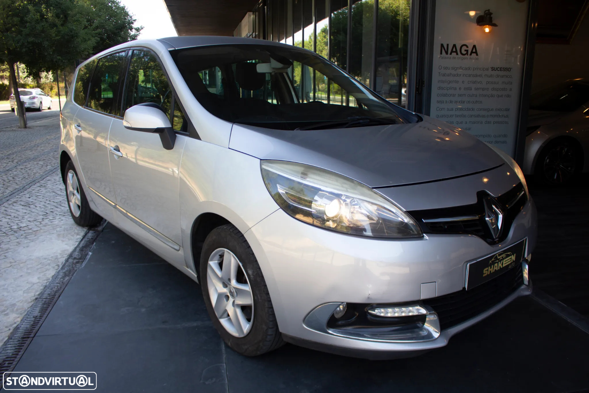 Renault Grand Scénic 1.5 dCi Intens EDC SS - 6
