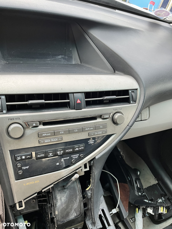 RADIO EUROPA LEXUS RX450H 2009-2013