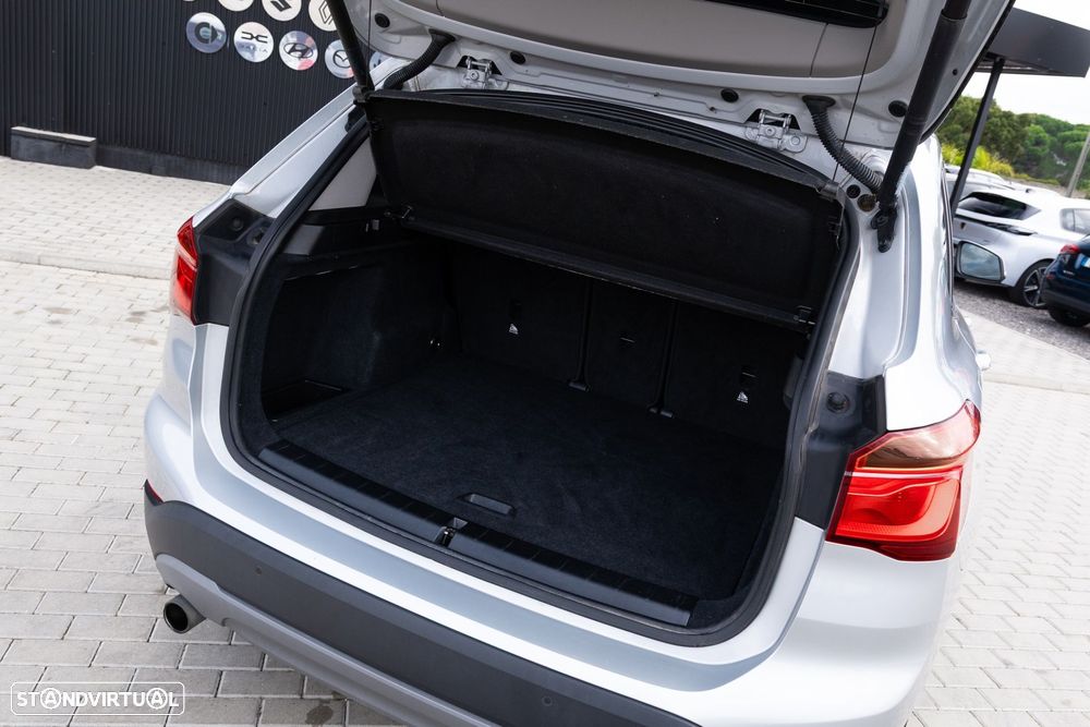 BMW X1 16 d sDrive - 12
