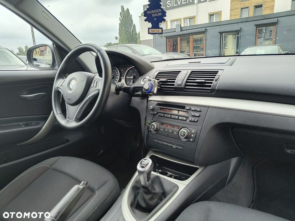 BMW Seria 1 118d Sport Line - 14