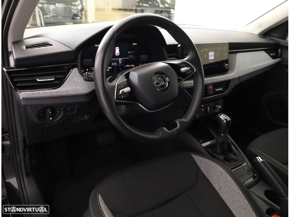 Skoda Kamiq 1.0 TSI DSG - 8
