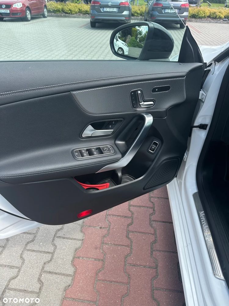 Mercedes-Benz CLA 220 d 4-Matic AMG Line 8G-DCT - 7