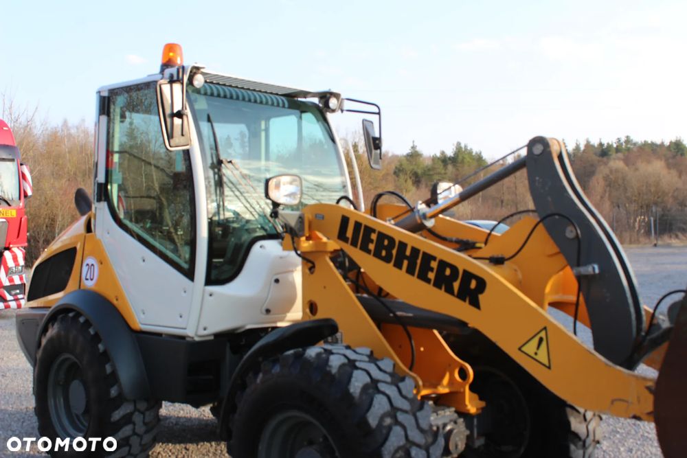 Liebherr 506Compact / Sprowadzona / Łyżka / Widły/2400MTg - 9