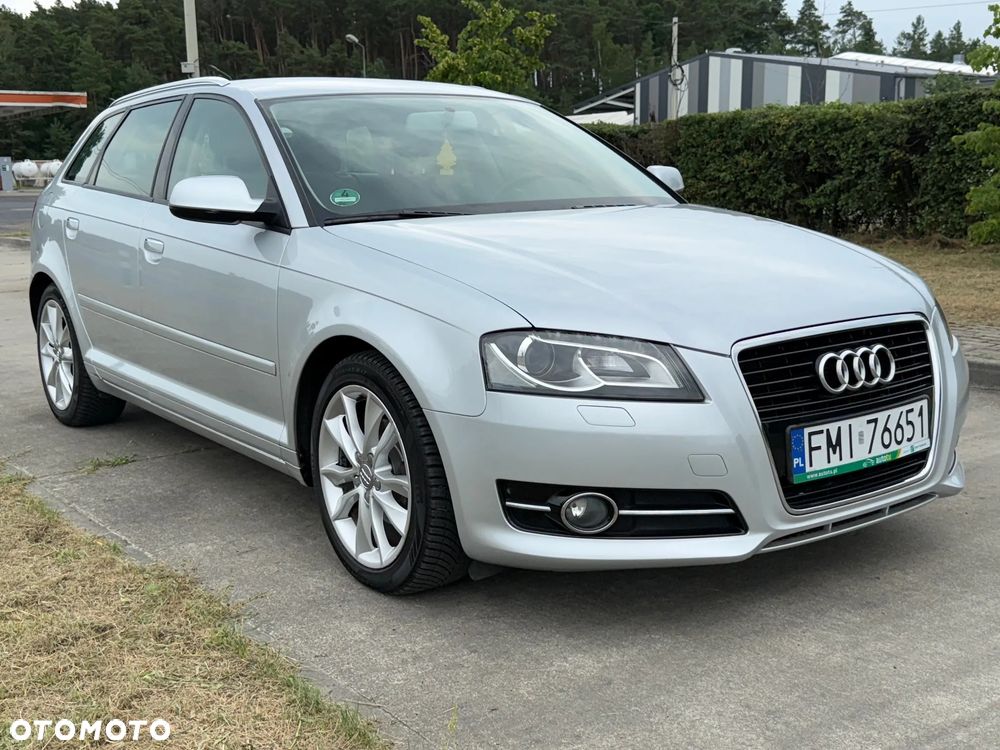 Audi A3 Sportback - 3